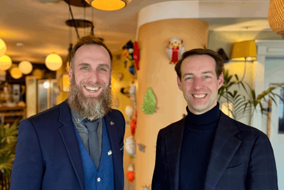 From left to right: Geoffrey Nichil, PhD – CEO & founder of Dotika and Louis Cornet, founder of Movify. (Photo: Dotika and Movify)