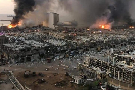 L’onde de choc de la double explosion a causé des dégâts immenses à des kilomètres à la ronde. (Photo: Capture d’écran/Twitter)