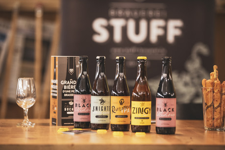 Joseph Hallack-Wolff et Antoine Biasino, les fondateurs de la microbrasserie, se sont rencontrés dans un festival à Gand, lors duquel ils ont tous deux trouvé la bière imbuvable. (Photo: Patricia Pitsch/Maison Moderne)