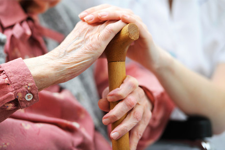 Les femmes de la génération d’après-guerre travaillaient traditionnellement peu. Mais l’activité croissante des femmes dans les décennies suivantes réduit peu à peu l’écart entre les pensions des femmes et des hommes. (Photo : Shutterstock)