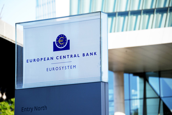 The ECB will reconsider interest rates in December as it assesses whether energy inflation is spreading, while the US Federal Reserve faces similar price pressures against a stronger economic backdrop. (Photo: Shutterstock)