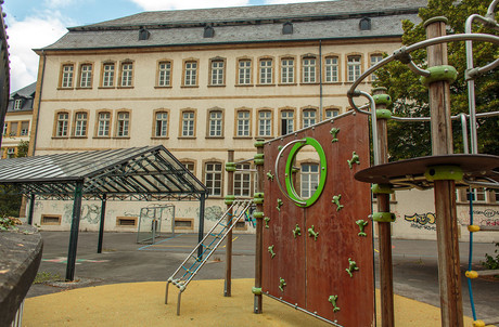 Les cours étaient censés reprendre le 30 mars prochain, une semaine avant la quinzaine de jours de vacances de Pâques. (Photo: Matic Zorman/Maison Moderne/Archives)
