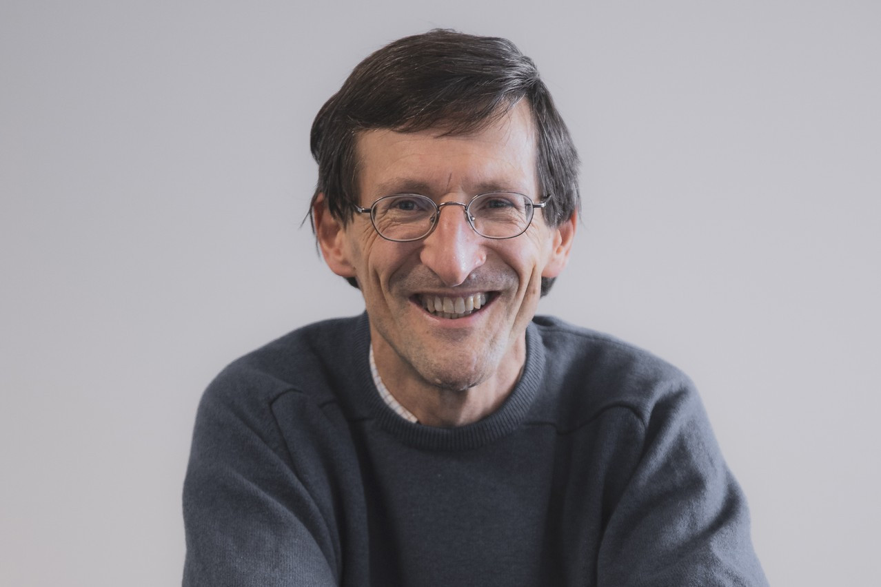 Etienne de Callataÿ estime que les économistes doivent se livrer avec prudence à l’exercice d’anticipation. (Photo: Jan Hanrion/Maison Moderne)