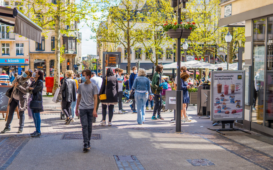 Look at these people. I bet more than half of them are trilingual. Photo: JackKPhoto / Shutterstock