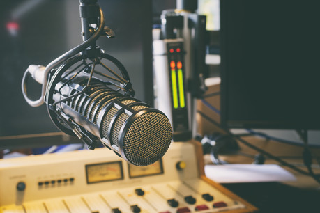 Deuxième radio la plus écoutée du pays, Eldoradio est détenue à 74,8% par RTL. (Photo: Shutterstock)