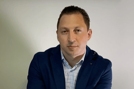 Signe du poids croissant du spatial dans l’innovation «made in Lux», le software architect de GomSpace a été élu Tech Talent of the Year. (Source: compte Youtube de Nexten.io)