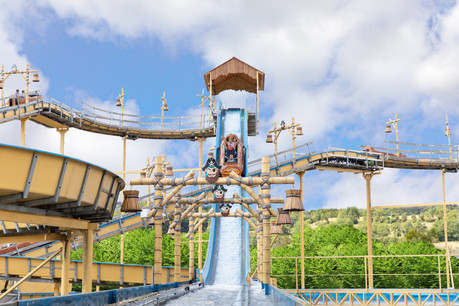 Sur une surface de 100 hectares, soit quasiment 100 terrains de football, Eifelpark propose plus de 50 attractions et un parc avec plus de 200 animaux sauvages. (Photo: Eifelpa rk)