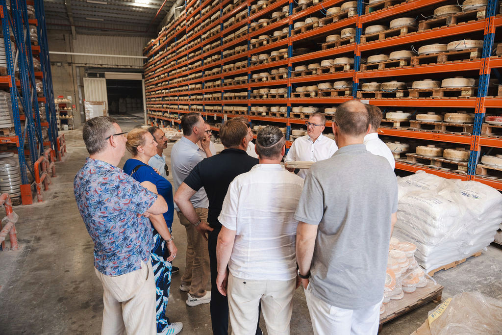 In Ras al Khaimah, the RAK workshops cover 10 hectares, 10% of which is devoted to fine porcelain, i.e., 100,000 m2.  Photo: Lena Le Roy