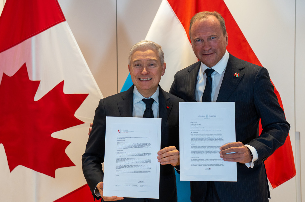 The Minister of Finance, Gilles Roth, and his Canadian counterpart, François-Philippe Champagne, have signed a letter of intent aimed at establishing a structured and enhanced dialogue on financial sector policies.  (Photo: SIP)