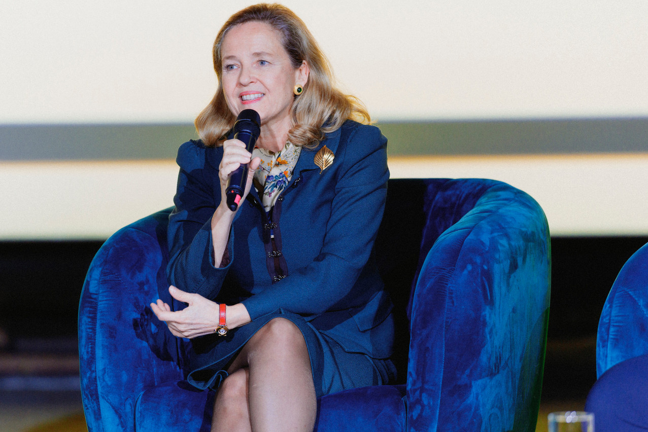 EIB President Nadia Calviño recalled the main investments supported by the EIB to contribute to a more resilient Europe. Julian Pierrot / Paperjam