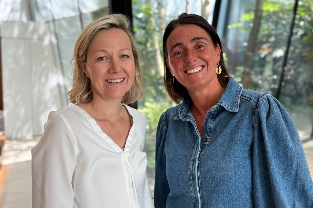 Séverine Barbette (Highlight) and Florence Martin (Foyer). Photo: Highlight