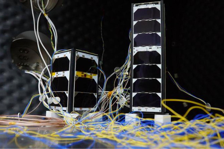 The process of manufacturing satellite parts means that customers no longer have to pay a lot of money for a single satellite for a single mission, but can adapt them continuously. Photo: EnduroSat