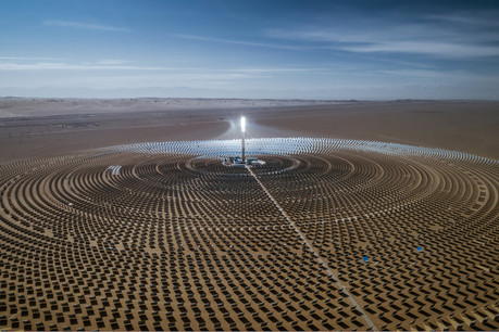 En 2021, l’augmentation de la capacité de production d’électricité par le biais d’énergies renouvelables n’aura jamais été aussi élevée. L’énergie photovoltaïque représente plus de la moitié de cette augmentation, suivie par l’éolien et l’hydroélectrique. (Photo: Shutterstock)