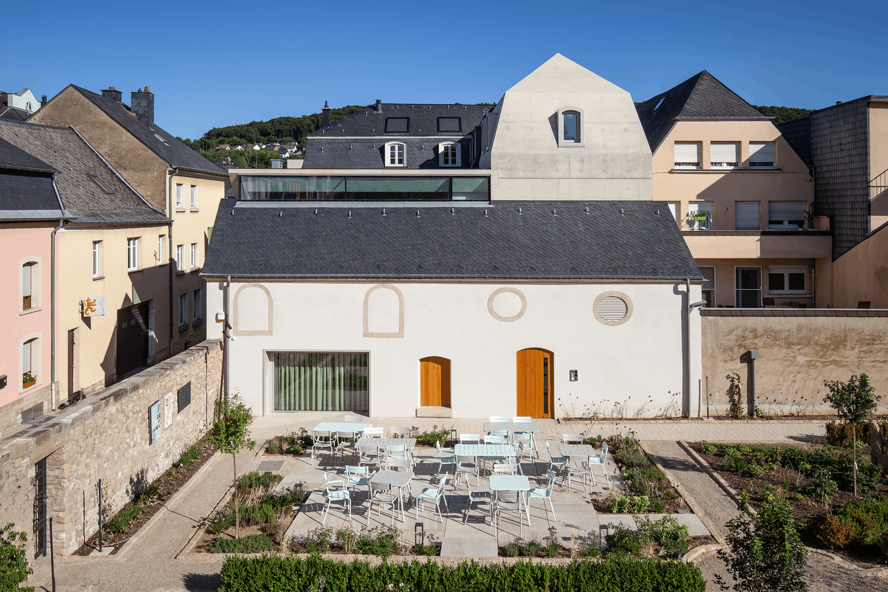 The acoustic and technical improvements required for music teaching are now being incorporated into the restored building in accordance with heritage conservation principles. (Photo: WeB)