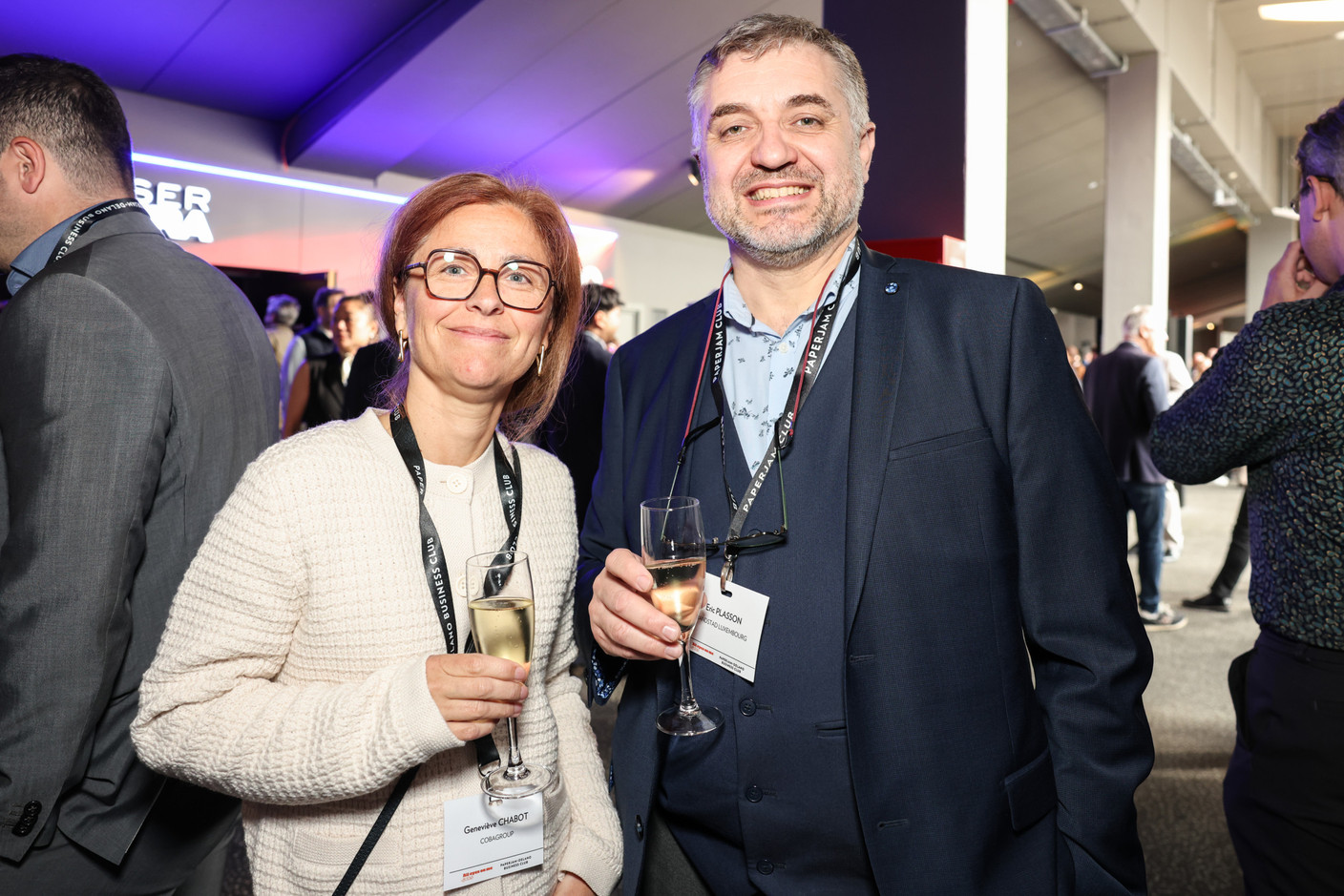 Geneviève Chabot (COBAGroup) et Eric Plasson (Randstad Luxembourg). (Photo: Marie Russillo/Maison Moderne)