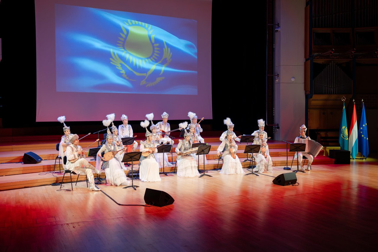 ERG co-organised a concert of the glorious Kazakhstan ensemble “Sazgen Sazy” in the Conservatoire de Luxembourg. (Photo: ERG)