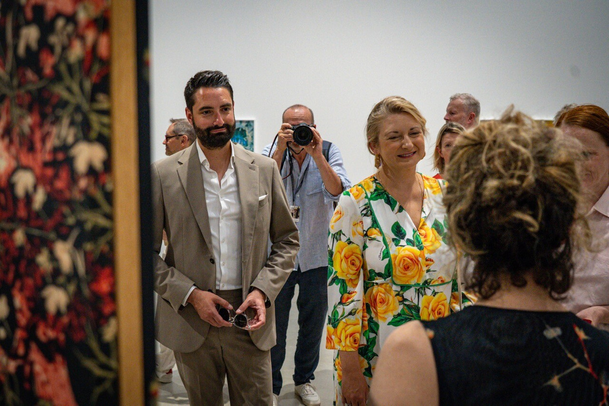 Eric Thill, minister for Culture, and HRH Grand Duchess Stéphanie are visiting the Luxembourg exhibitions dedicated to Edward Steichen at the Rencontres d’Arles. (Photo: Ministry of Culture)