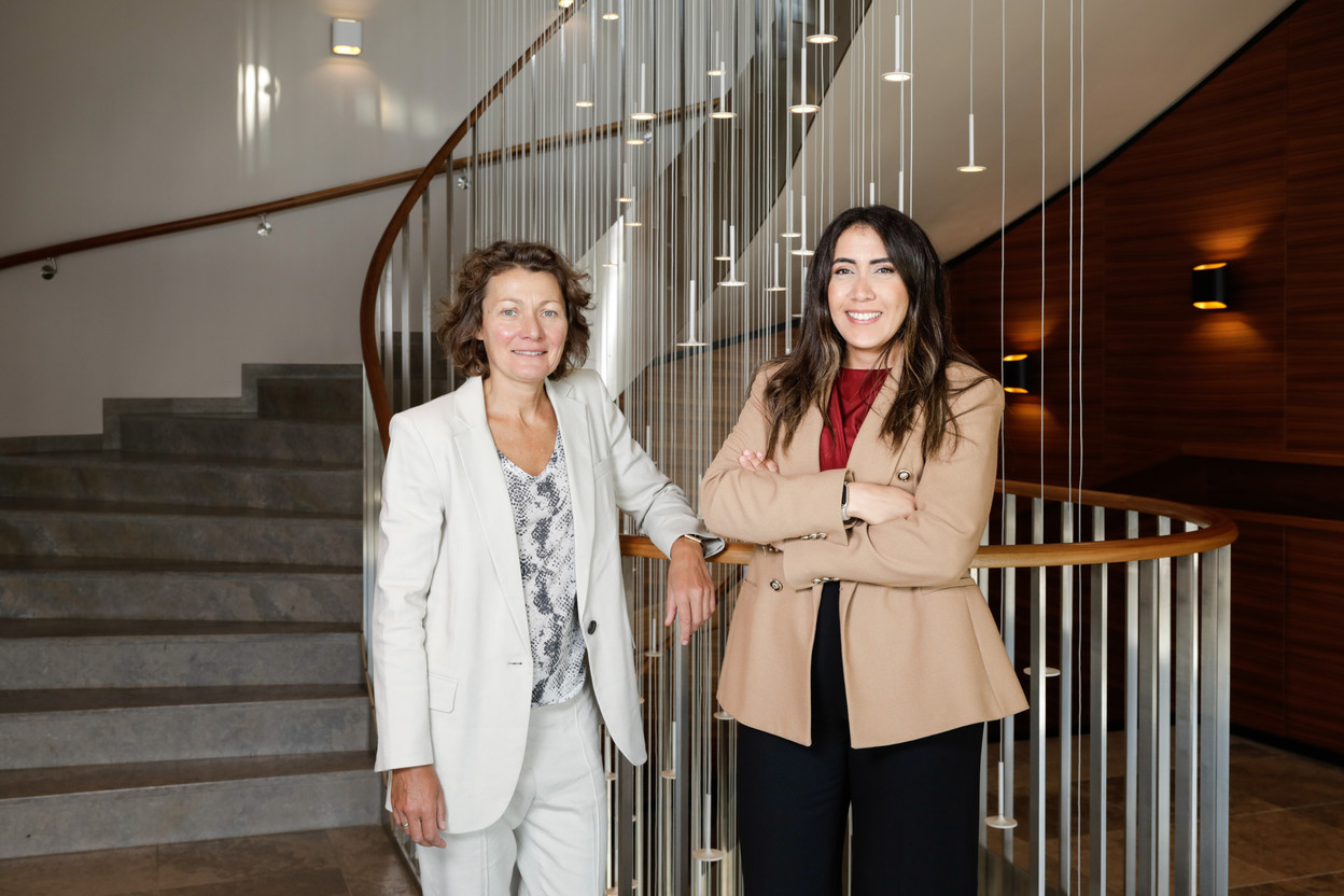 Stéphanie Lhomme, Head of Forensic Investigations, Corporate Intelligence & Litigation Support and Nevine Elsherif, Senior Advisor in Sustainable Finance, Regulatory & Consulting expertise at Arendt. Marie Russillo / Maison Moderne