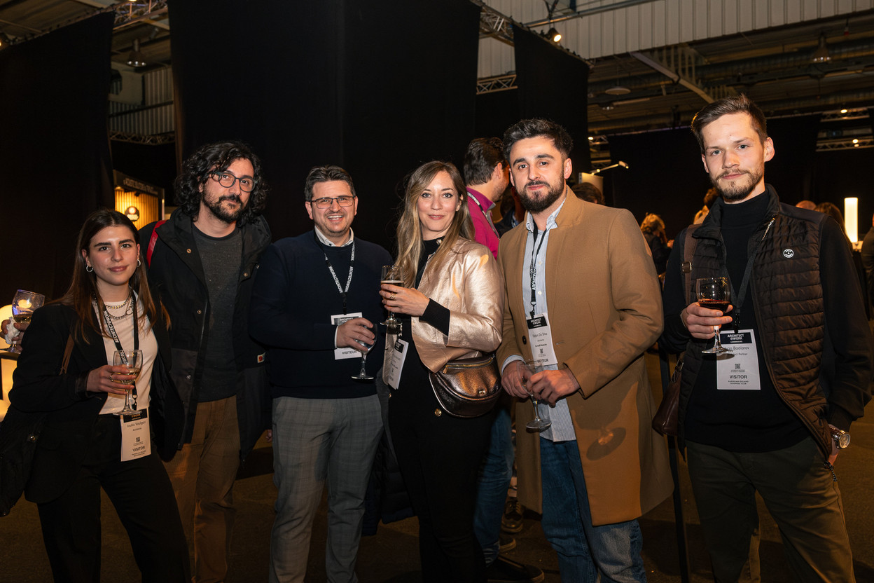 Ioulia Voulgari (metaform), Pasquale Cicchitti (Corcelli), Anna Lisa Michetti (L-31M your_Bim_coach), Dylan Da Silva (Corcelli Associés) et Ivan Badiarov (Recast architects). (Photo: Laurent Sturm)