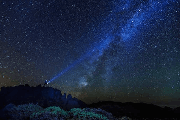 Le colloque Fachtagung – Gutes Licht est l’occasion de sensibiliser le public à la pollution lumineuse nocturne. (Photo: Tourismo La Palma/Van Marty)