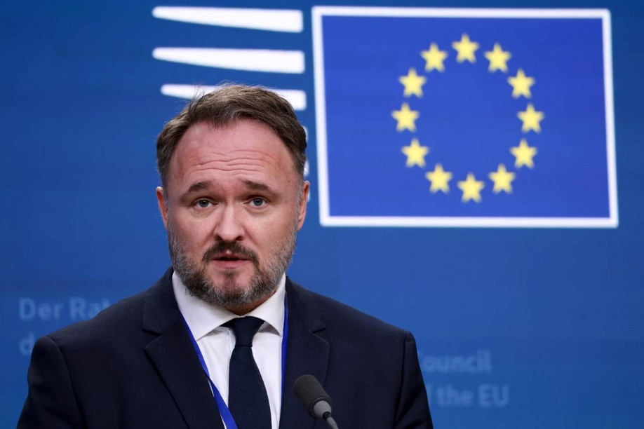 During the press conference held on April 22 in Brussels, European Commissioner for Energy and Housing Dan Jørgensen said that “clean energy means security, affordability and independence”. (Photo: Shutterstock)