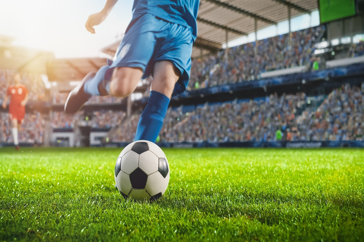 La Cour de justice de l’Union européenne met hors jeu les règles de la FIFA. (Photo: Shutterstock)