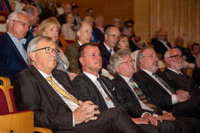 Jean-Claude Juncker (l.) was the first Luxembourg national to deliver the lecture Photo: Romain Gamba / Maison Moderne