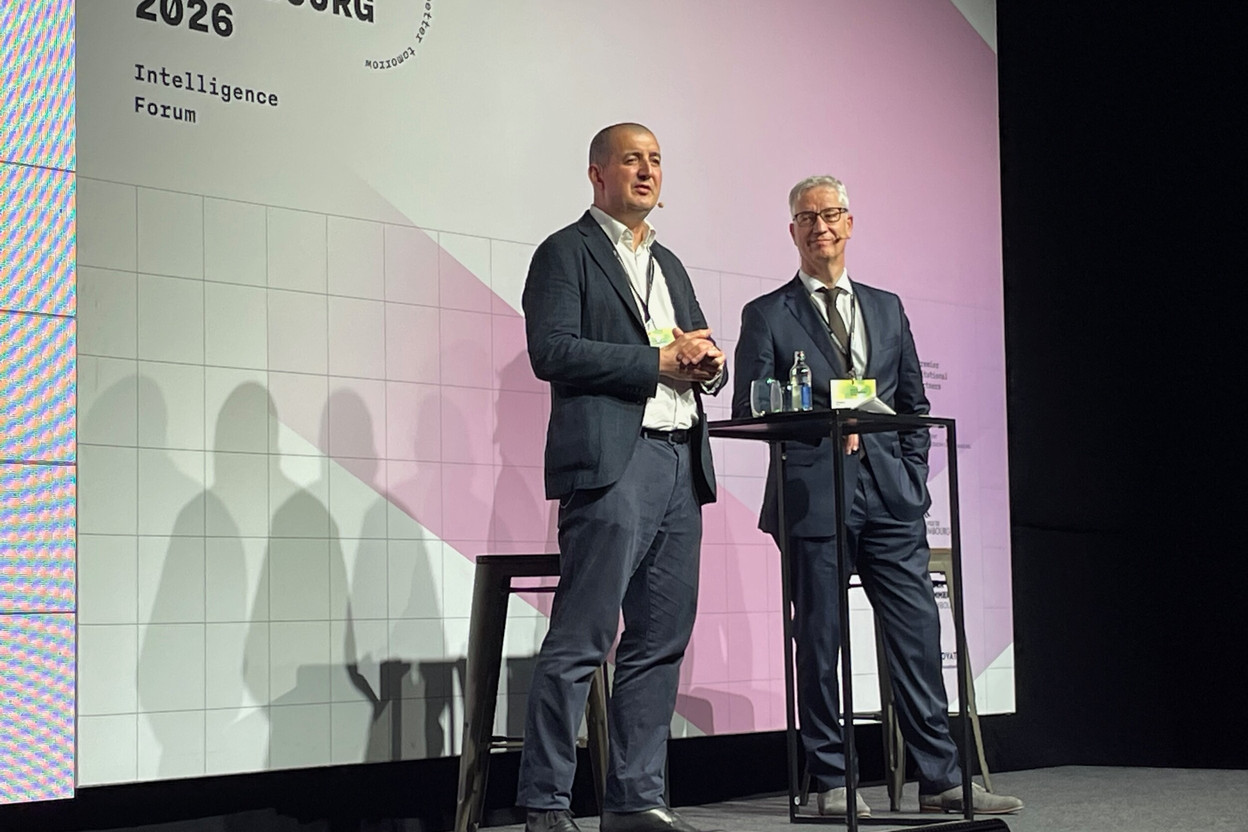 With 7bn smartphones and 1.5bn laptops globally, of which 96% are currently idle, there is a vast distributed resource representing roughly 50trn AI operations, explained Wolfgang Maaß, director at the German Research Centre for Artificial Intelligence (DFKI), during a presentation on frugal AI at the Nexus 2026 on 10 June 2026. Photo: Sylvain Barrette
