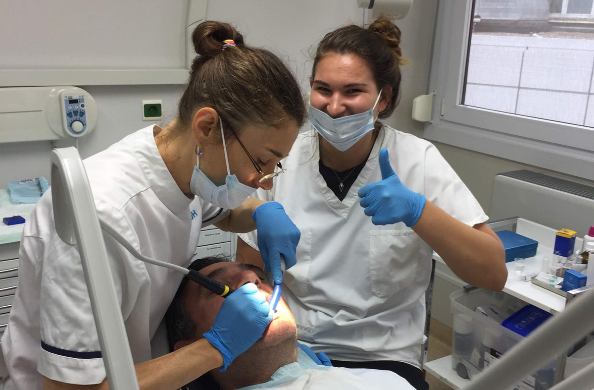 56% des soins médicaux prodigués par Médecins du Monde Luxembourg sont des soins de dentisterie. Viennent ensuite la pédicurie (16%) et la psychologie (11%). (Photo: Médecins du Monde Luxembourg)