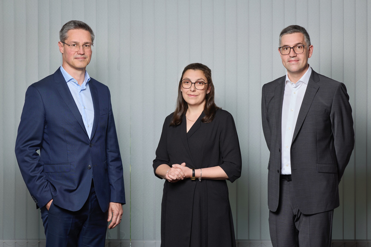 Grégory Maricle (Senior Associate), Capucine Falgareiro Douchet (Managing Associate), Raphaël Schindler (Partner, Head of the Employment Practice). Eric Devillet