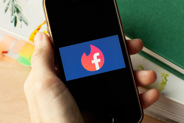 Un an après son lancement en Colombie, Facebook Dating s’étend dans 20 pays européens. (Photo: Shutterstock)