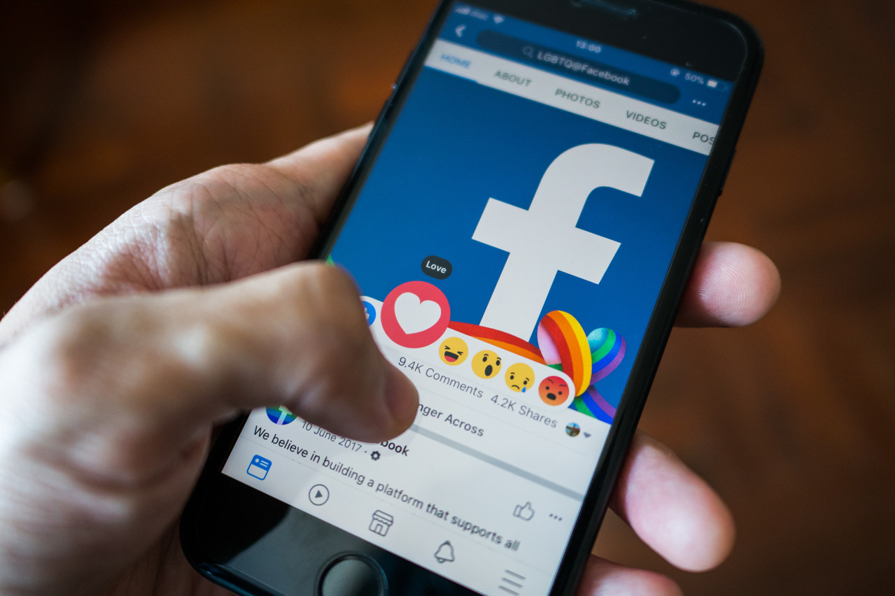 Facebook dépasse toujours, de loin, TikTok ou Twitter en part d’utilisateurs parmi les internautes au Luxembourg. (Photo: Shutterstock)