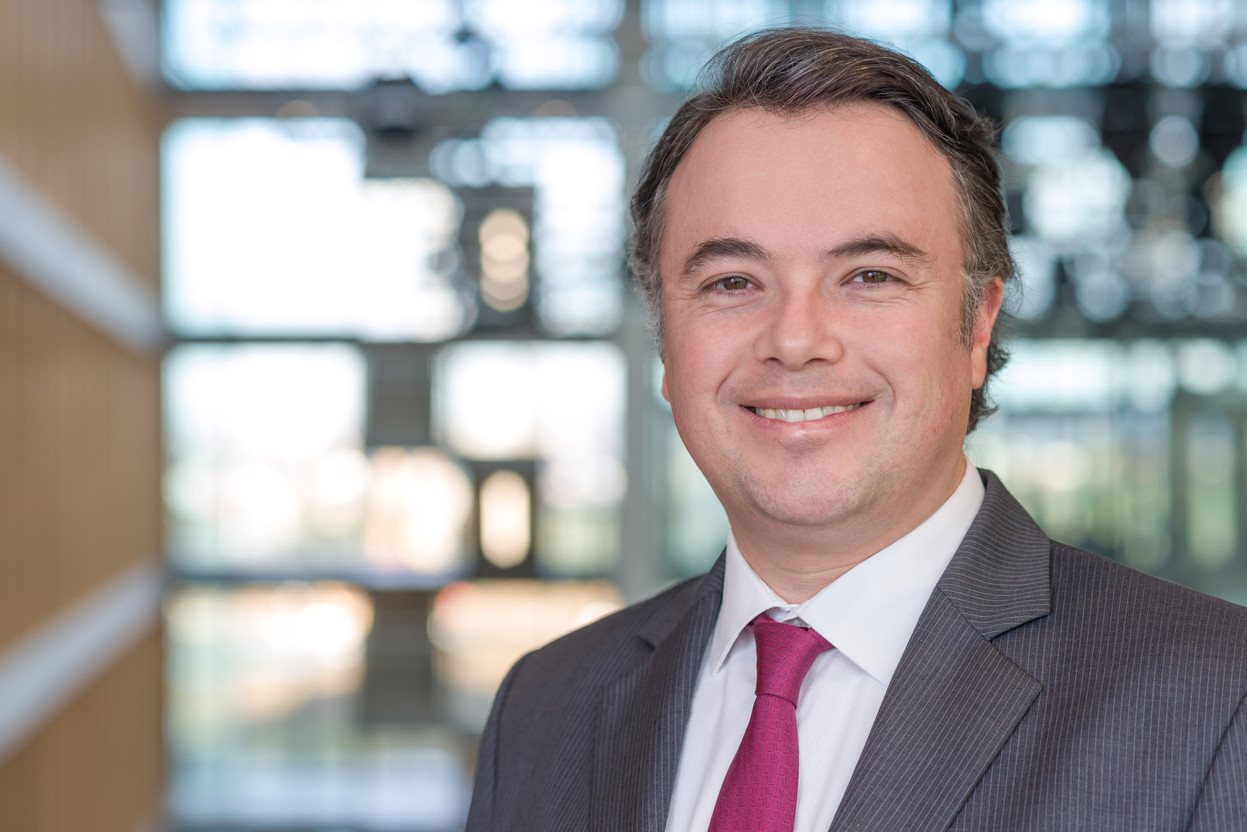 Jefferson De Lima Matias Oliveira, PwC Asset & Wealth Management Director  Olivier Toussaint