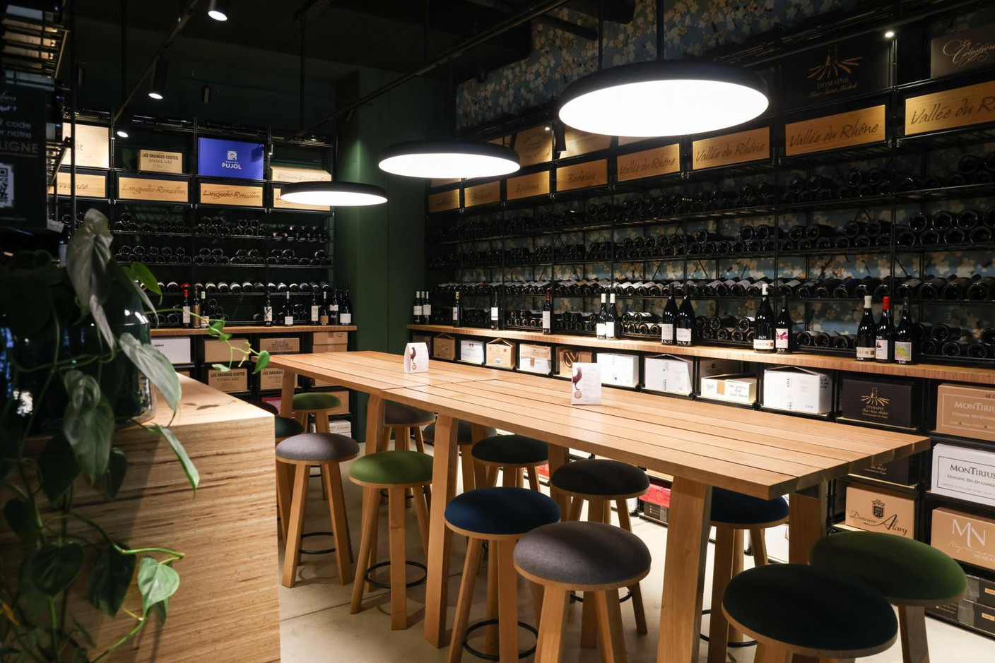 Fell in love on your very first sip? They’ll find your chosen wine from the array of shelves in the wine library and uncork it on the spot (for a corkage fee of €15) or you can take it away as a treat for yourself (or someone else). Marie Russillo (Maison Moderne)