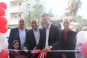 The minister and Refat Sabbah, director of the Teacher Creativity Center at a school in Tal Al-Rabee.  MAEE