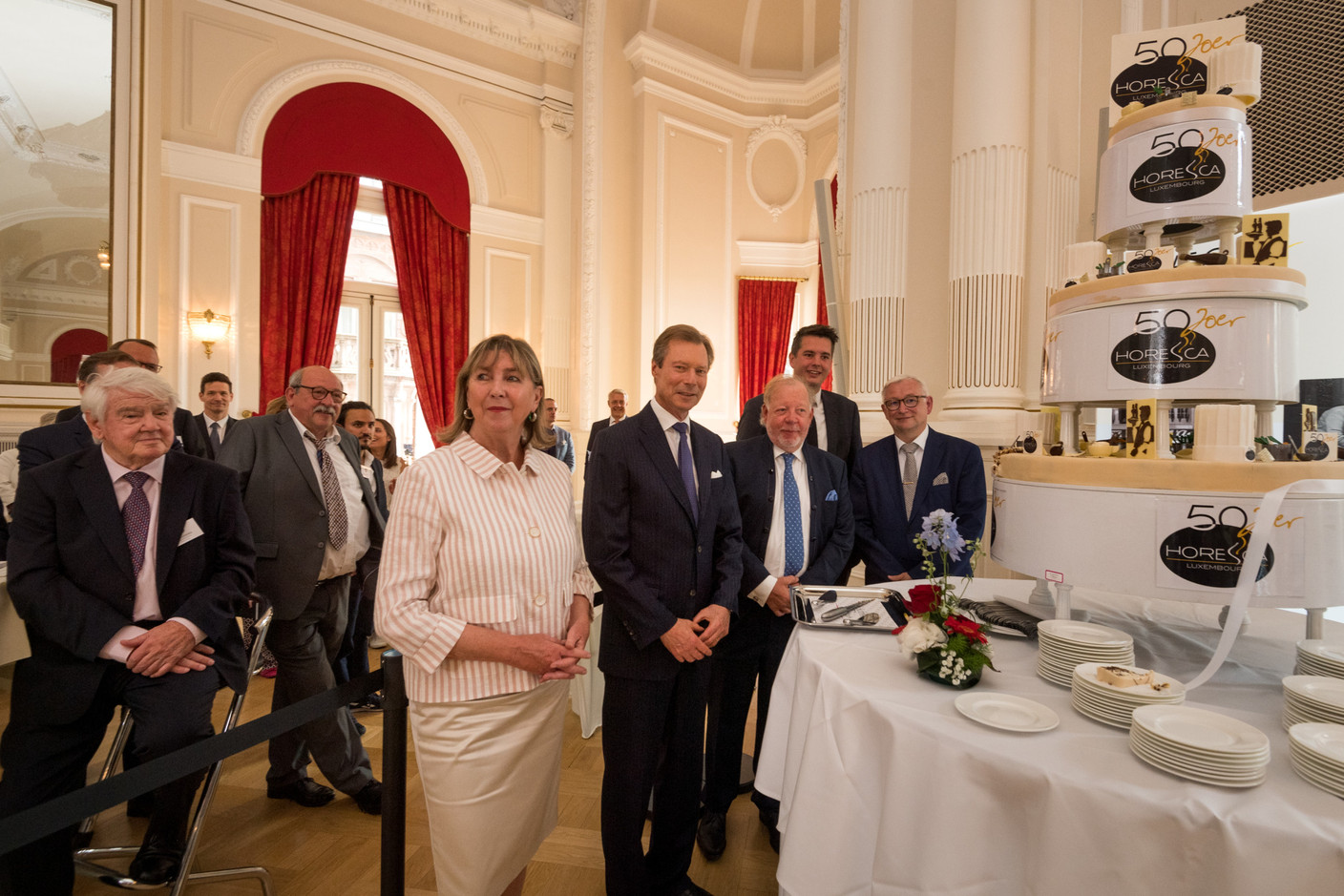 Lydie Polfer (bourgmestre de la Ville de Luxembourg), S.A.R. le Grand-Duc Henri, Alain Rix, François Koepp (CEO et secrétaire général de l’Horesca). (Photo: Bertelsmann/Nader Ghavami)