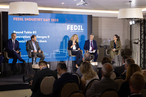 Claude Meisch, Minister for Higher Education and Research, Prof. Jens Kreisel, Rector, University of Luxembourg, Joëlle Welfring, Minister for the Environment, Climate and Sustainable Development, Jose Morente, Managing Partner, Antal Luxembourg, Sabine von der Recke, Board Member, OHB System AG. (Photo: Romain Gamba/Maison Moderne)