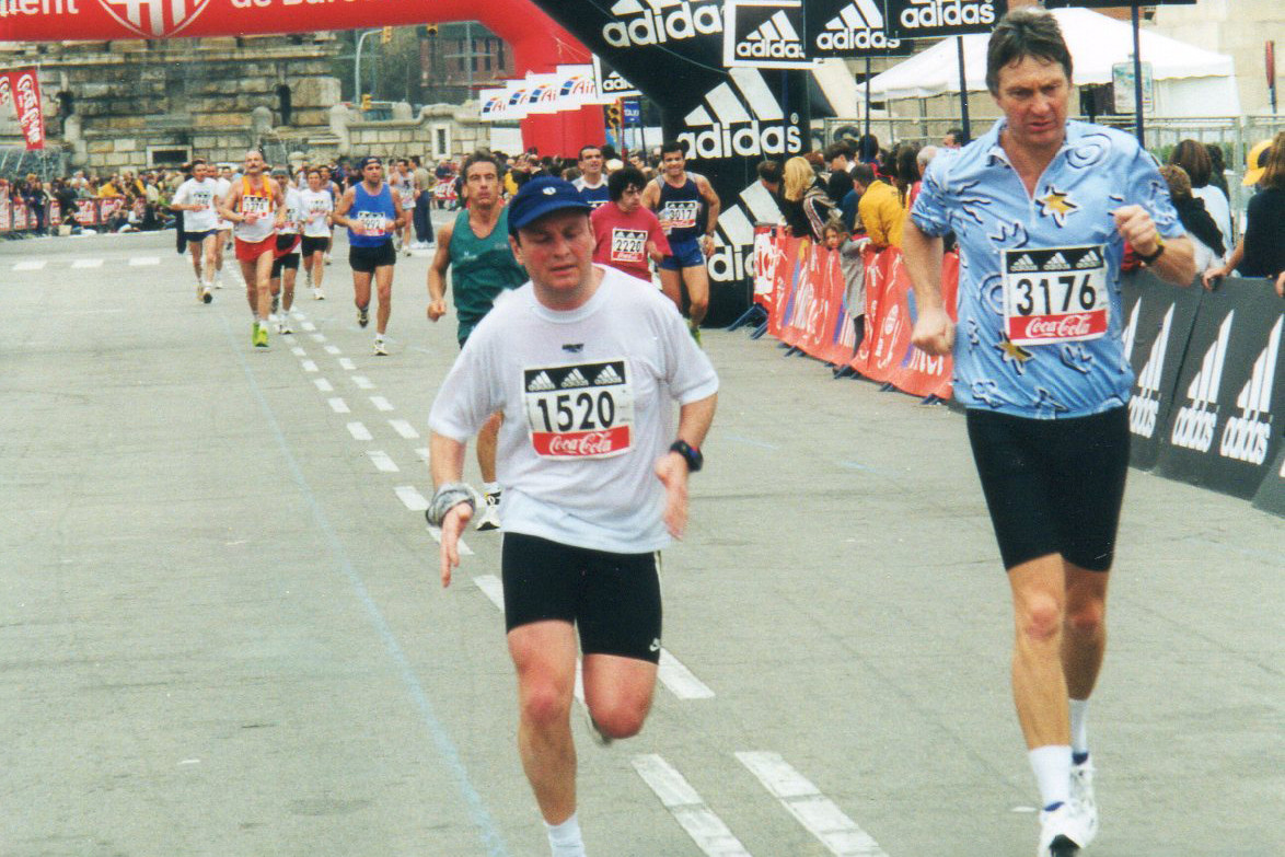 Fernand Ernster s’est astreint à une certaine discipline pour préparer ses marathons (ici, à Barcelone, en 2000). (Photo: DR)