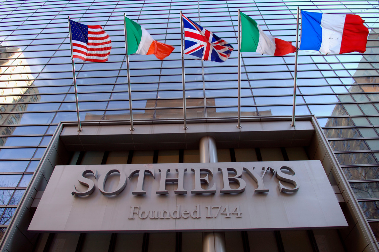 Patrick Drahi a dépensé 3,7 milliards de dollars pour s’offrir Sotheby’s. (Photo: Shutterstock)