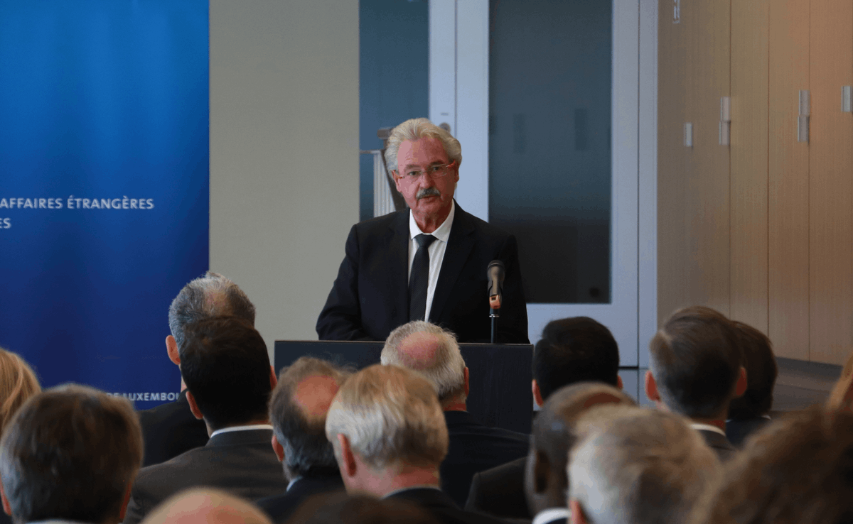 Fifty Luxembourg businesses sign due diligence pact Delano News