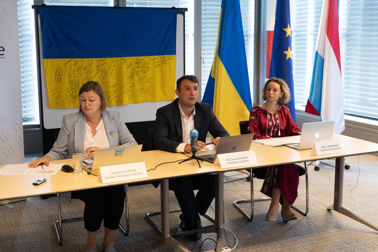 Olena Klopota, general secretary of LUkraine, Nicolas Zharov, the organisation's president and vice-president Inna Yaremenko gave an overview of LUkraine's projects in a press conference commemorating 31 years since the reinstallation of Ukraine’s independence after the collapse of the Soviet Union but also six months since Russia’s invasion on 24 February. Photo: Romain Gamba
