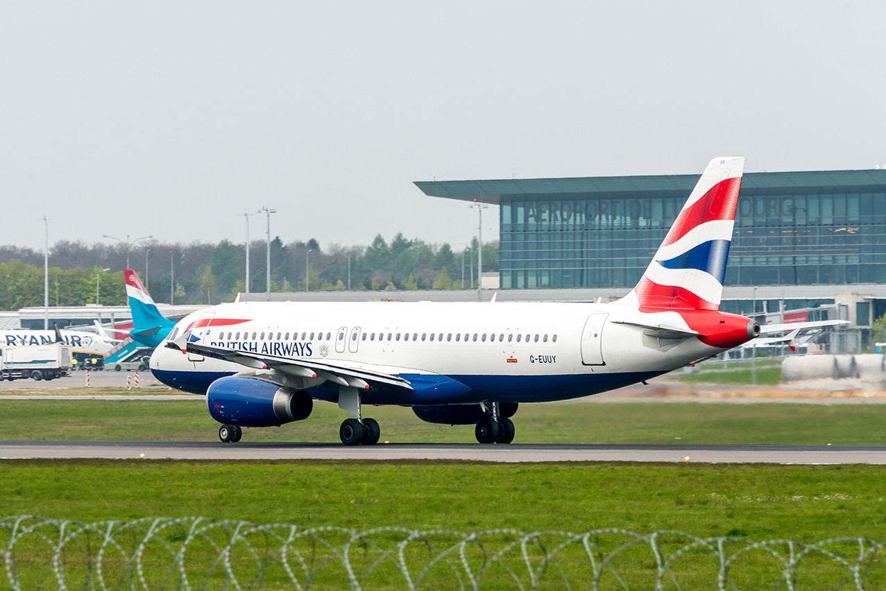 Un avion de la British Airways sur le tarmac de l’aéroport de Luxembourg en 2017. (Photo: Jwh/Wikimedia Commons)