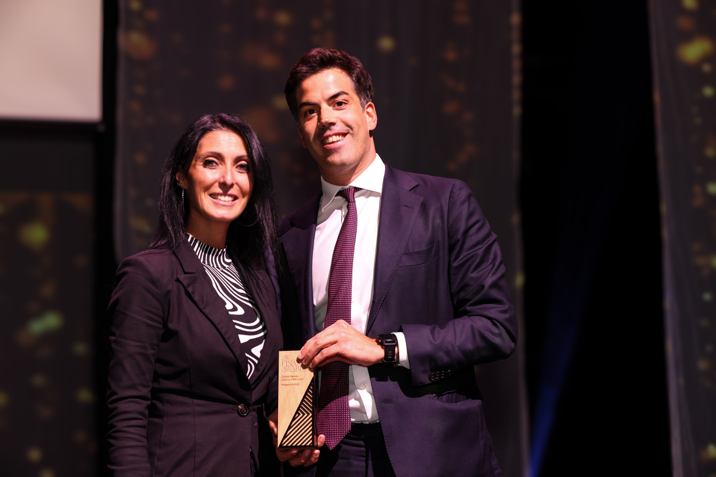 Gaëlle Attardo (LuxCMA) and Philippe Harles (Arendt). Harles was the winner in the “Capital markets-leading M&A expert” category at the 2023 Finance Awards, which took place on Tuesday 21 November 2023 at Casino 2000 in Mondorf. Photo: Eva Krins and Marie Russillo/Maison Moderne