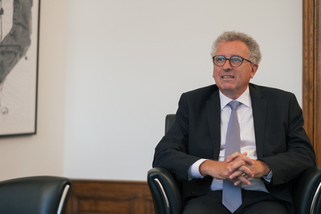 Le ministre des Finances, Pierre Gramegna, est de plus en plus optimiste pour les finances de l’État. (Photo: Sébastien Goossens/archives)