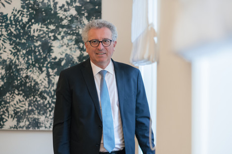 Le ministre des Finances, Pierre Gramegna, estime que le Luxembourg reviendra vite dans une trajectoire positive. (Photo: Sébastien Goossens/Archives)