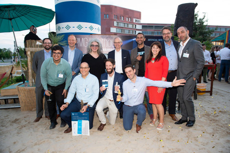 Tom Théobald (ministère des Finances), Pascal Denis (KPMG), Shehzad Lokhandwalla (OKO), Ghela Boskovich (Rainmaking Innovation), Marc Levine (Uniken), Luc Frieden (président de la Chambre de commerce), Simon Schwall (CEO de OKO), Nasir Zubairi (CEO de la Lhoft), Matthieu Cottin (Tokeny), Cristina Ferreira (State Street), Frederic Becker (ministère de l'Économie) et Pedro Penedo (KPMG) (Photo: Anthony Dehez)