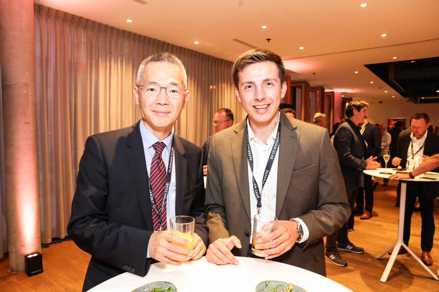 Baokun Li (China Everbright Bank Europe) et Kenny Torresan (BS Belux). (Photos: Marie Russillo/Maison Moderne)