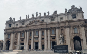 It’s best to get there early or be patient to visit the Vatican Museums. (Photo: Emilio Naud) 