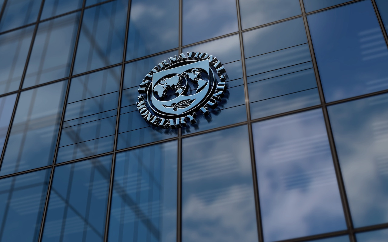 En marge des réunions de printemps, le FMI revoit à la baisse ses prévisions de croissance et se dit préoccupé par l’actuelle fragmentation géoéconomique. (Photo: Shutterstock)