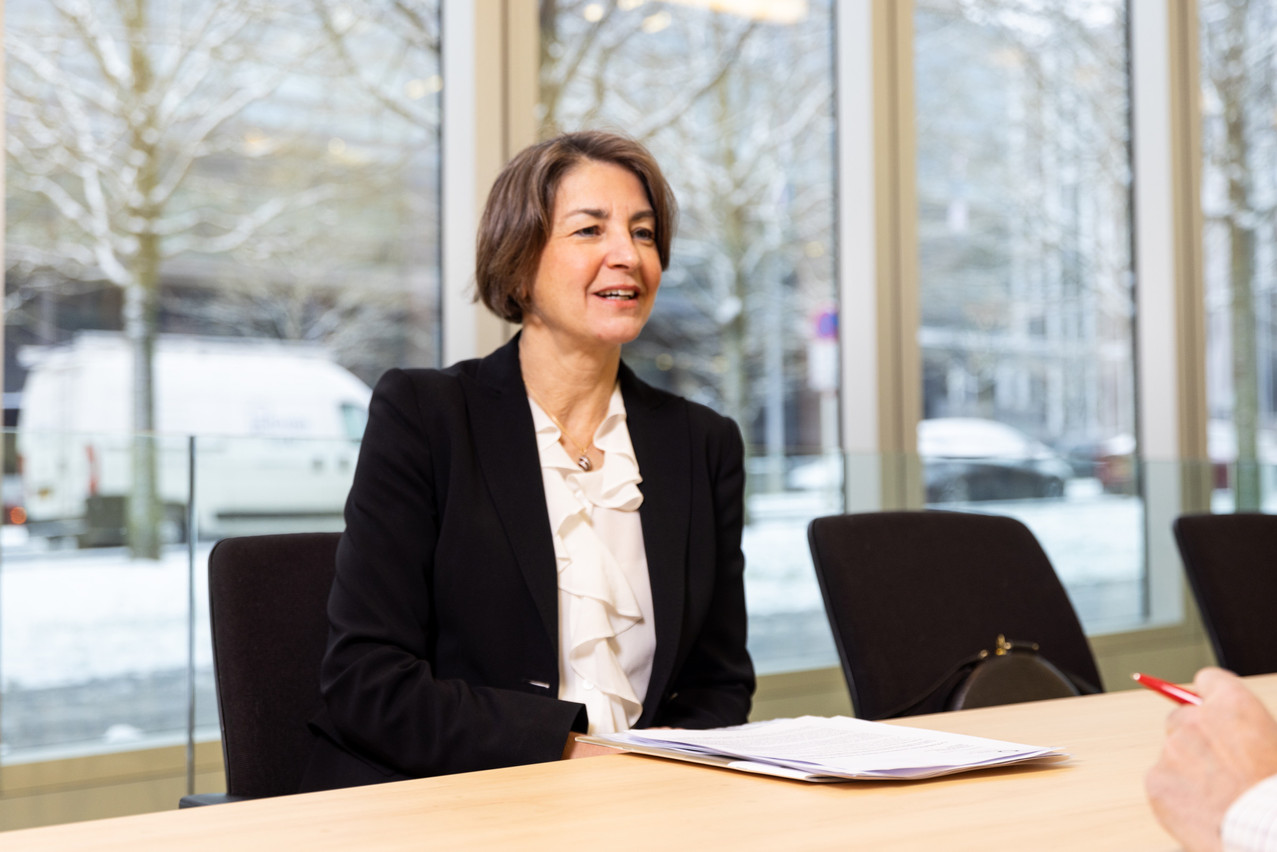 Des 15 années passées à la tête de la Fondation de Luxembourg, Tonika Hirdman tire un bilan positif: «Cela a été très intéressant, très enrichissant et très inspirant d’accompagner des gens qui ont en commun la volonté de s’engager pour autrui.» (Photo: Eva Krins / Maison Moderne)